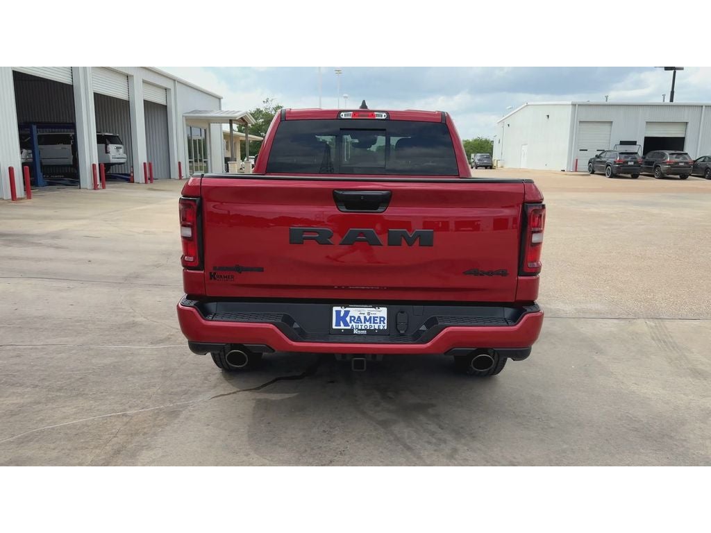 2026 RAM Ram 1500 RAM 1500 LONE STAR CREW CAB 4X4 5'7' BOX