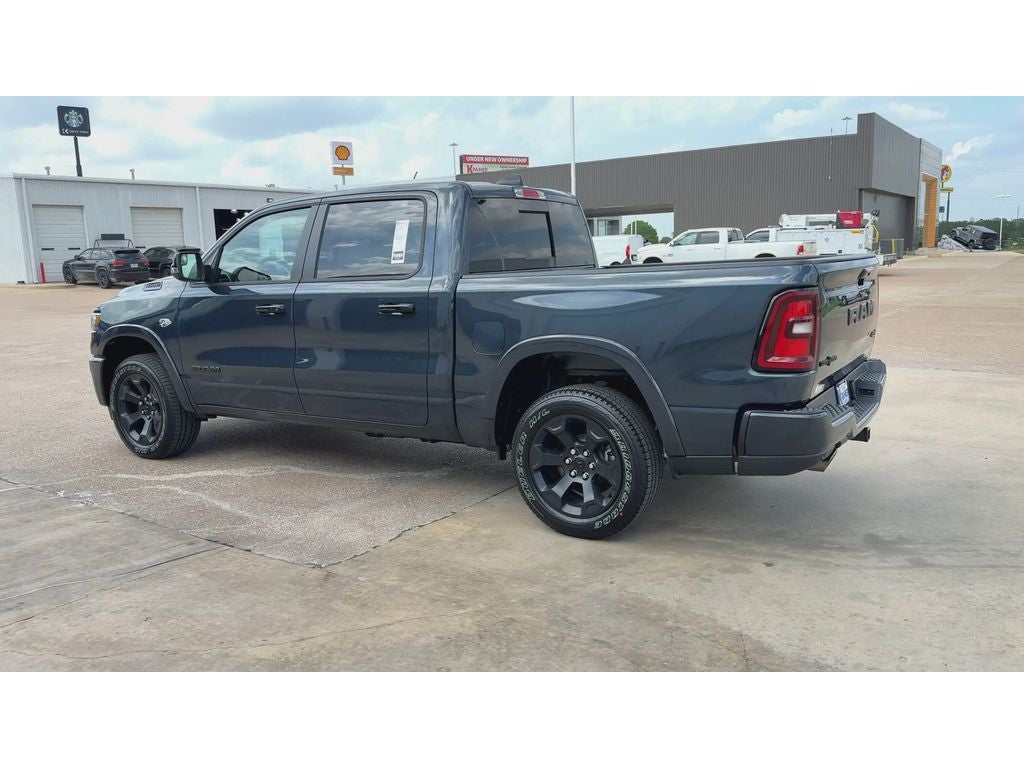 2026 RAM Ram 1500 RAM 1500 LONE STAR CREW CAB 4X4 5'7' BOX