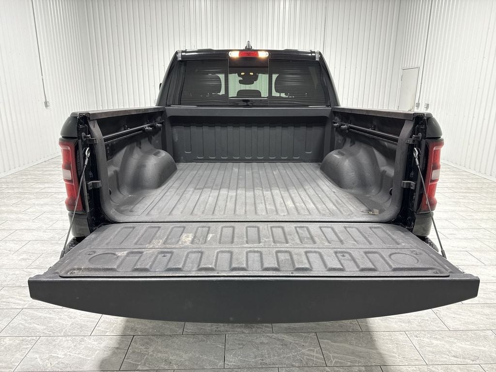 2025 RAM 1500 Warlock Crew Cab 4x4 5'7' Box