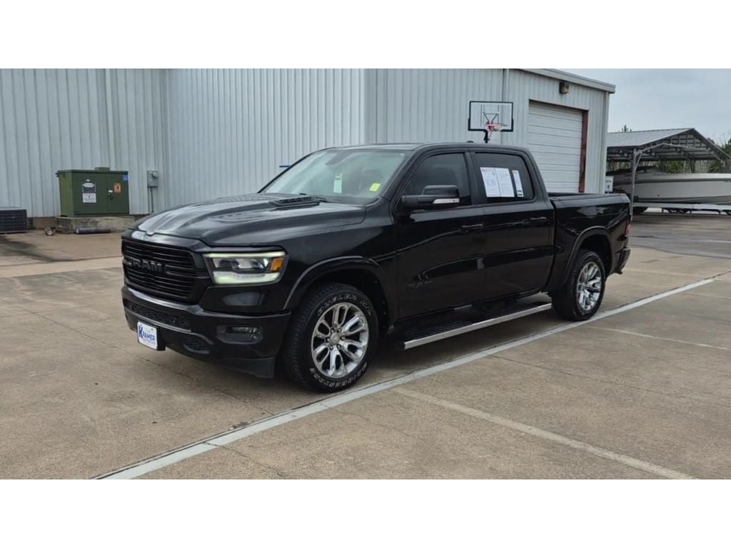 2019 RAM 1500 Laramie Crew Cab 4x4 5'7' Box