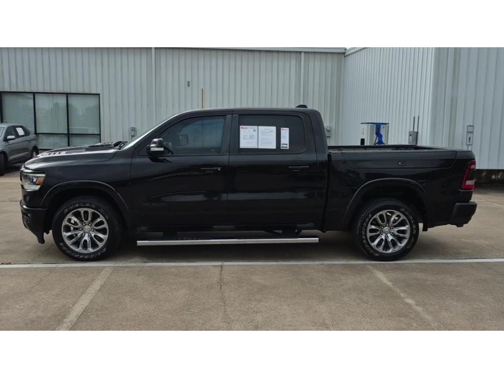2019 RAM 1500 Laramie Crew Cab 4x4 5'7' Box