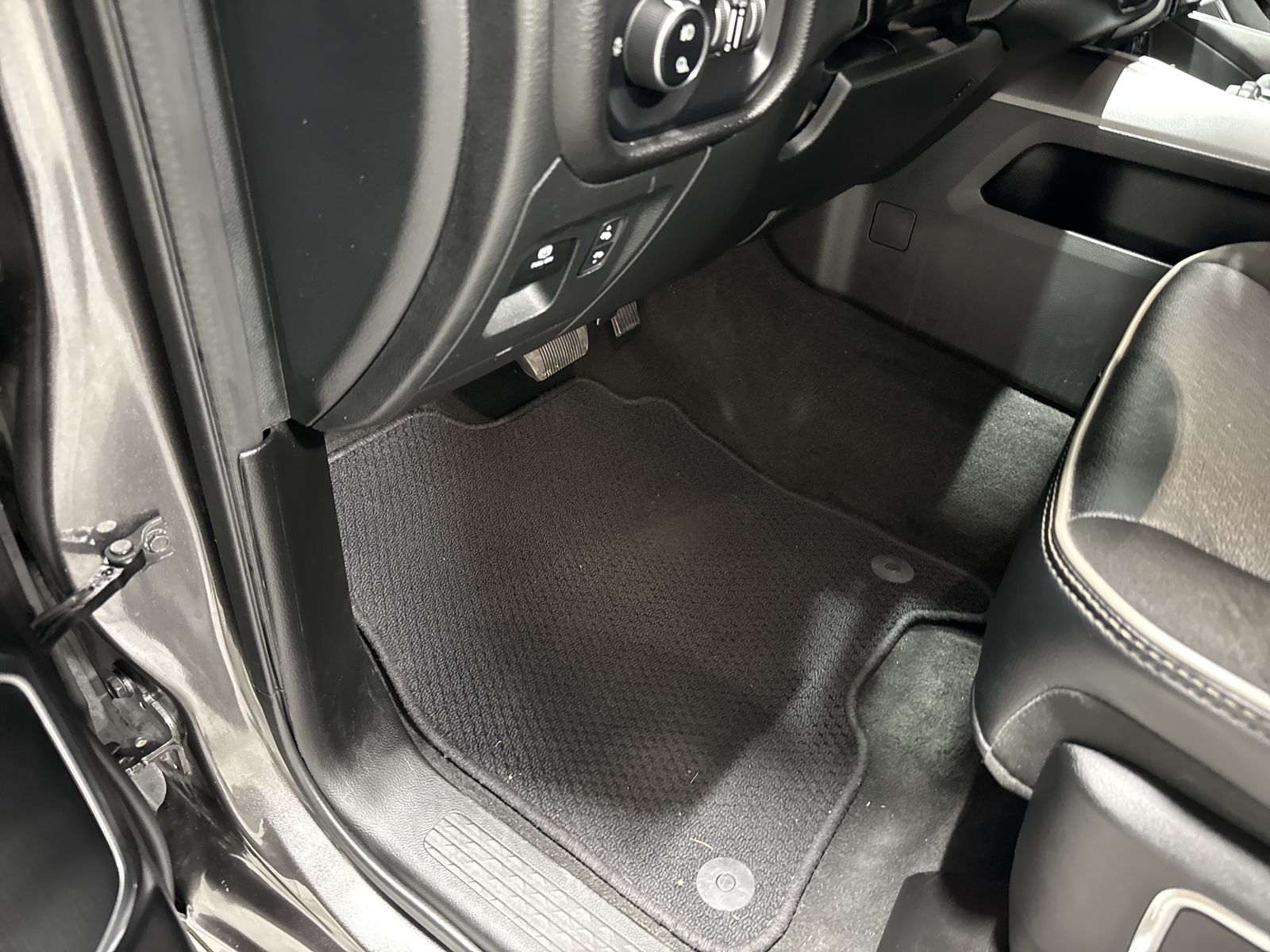 2023 RAM Ram 1500 Laramie