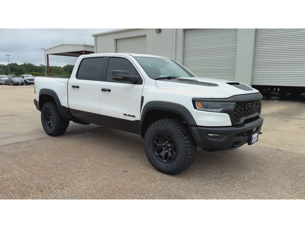 2026 RAM Ram 1500 RAM 1500 RHO CREW CAB 4X4 5'7' BOX