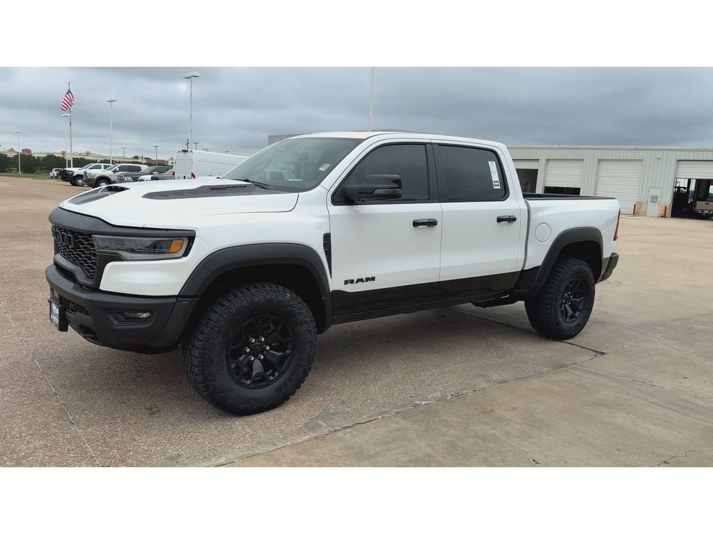 2026 RAM Ram 1500 RAM 1500 RHO CREW CAB 4X4 5'7' BOX