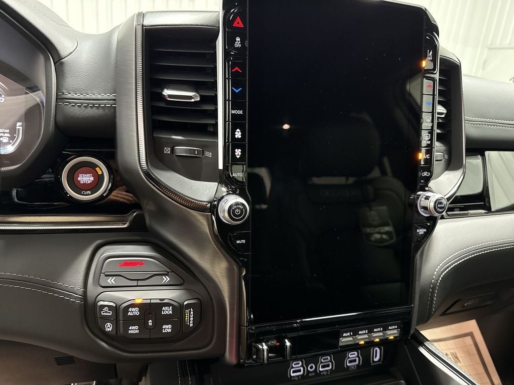 2026 RAM Ram 1500 RAM 1500 RHO CREW CAB 4X4 5'7' BOX