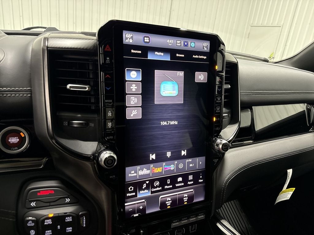 2026 RAM Ram 1500 RAM 1500 RHO CREW CAB 4X4 5'7' BOX