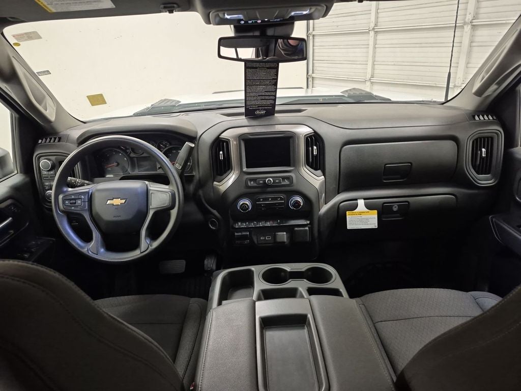 2025 Chevrolet Silverado 3500HD 4WD Crew Cab Long Bed Work Truck