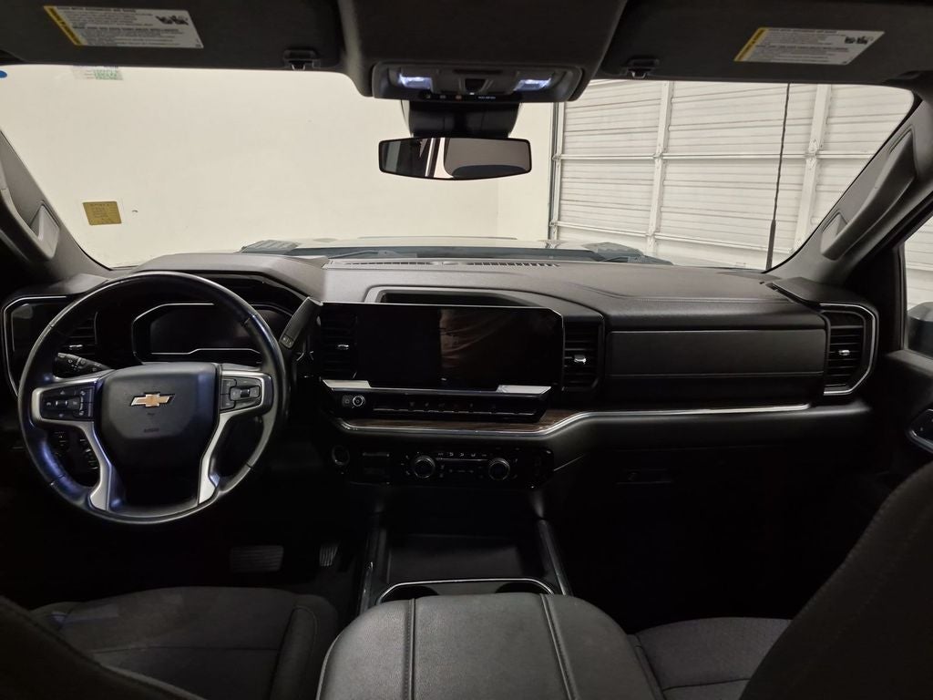 2024 Chevrolet Silverado LT