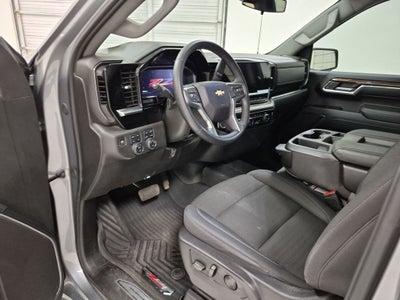 2024 Chevrolet Silverado 1500 4WD Crew Cab Short Bed LT