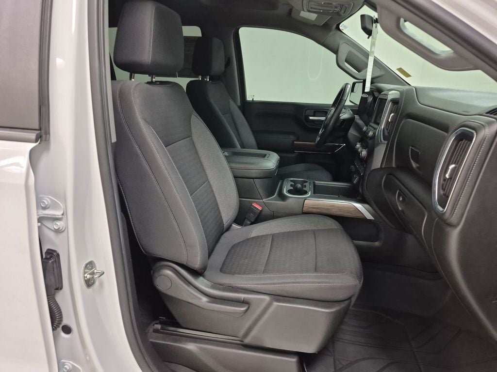 2021 Chevrolet Silverado 1500 4WD Crew Cab Short Bed RST