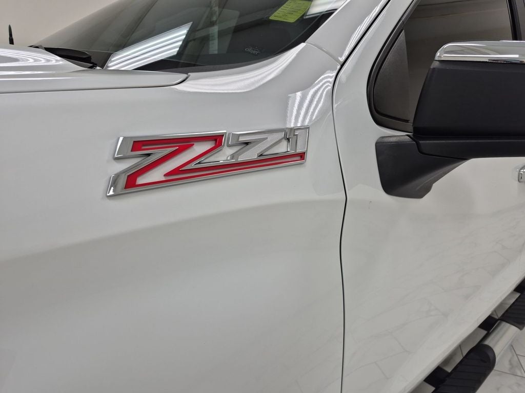 2021 Chevrolet Silverado 1500 4WD Crew Cab Short Bed RST