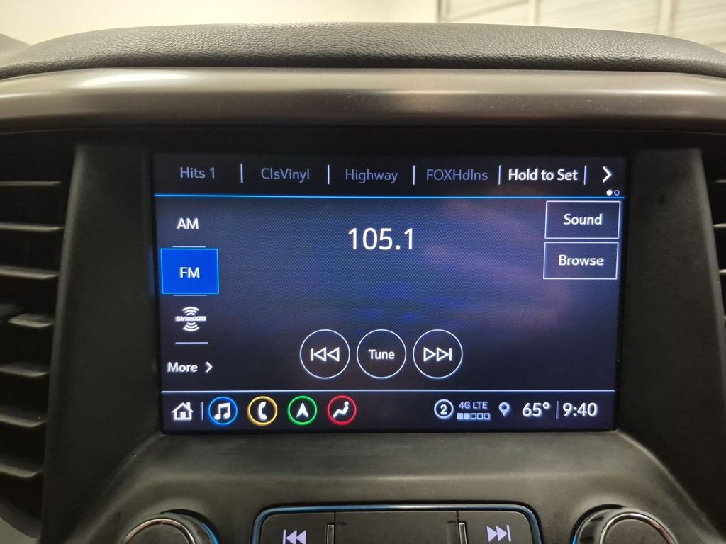 2023 GMC Acadia AWD AT4