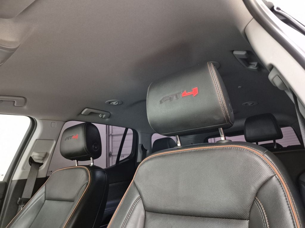 2023 GMC Acadia AWD AT4