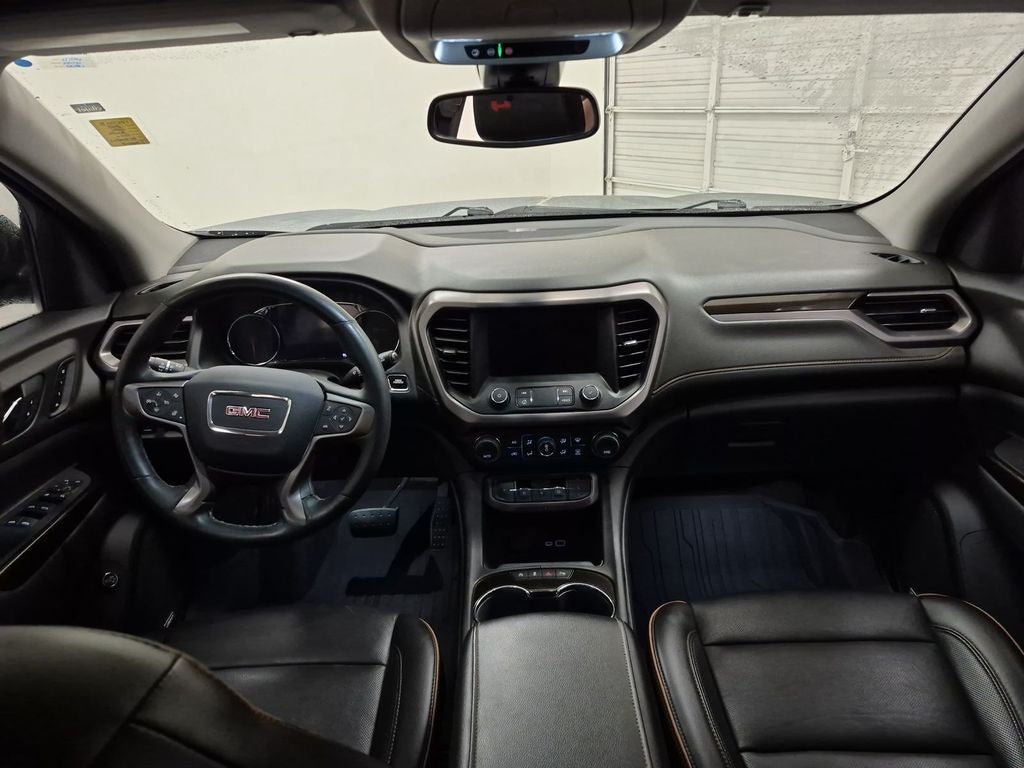 2023 GMC Acadia AWD AT4
