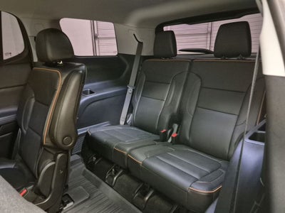 2023 GMC Acadia AWD AT4