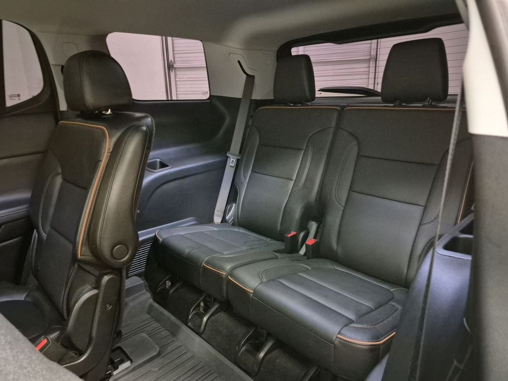 2023 GMC Acadia AWD AT4
