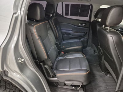 2023 GMC Acadia AWD AT4