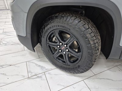 2023 GMC Acadia AWD AT4