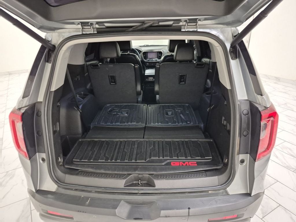 2023 GMC Acadia AWD AT4