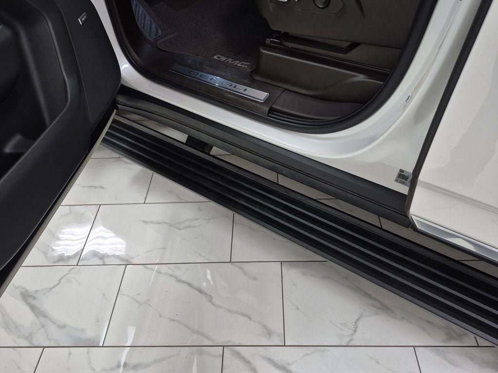 2022 GMC Yukon XL 2WD Denali