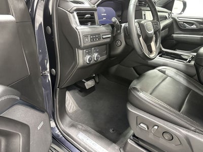 2023 GMC Yukon 4WD Denali