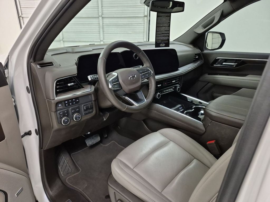 2025 Chevrolet Suburban Z71