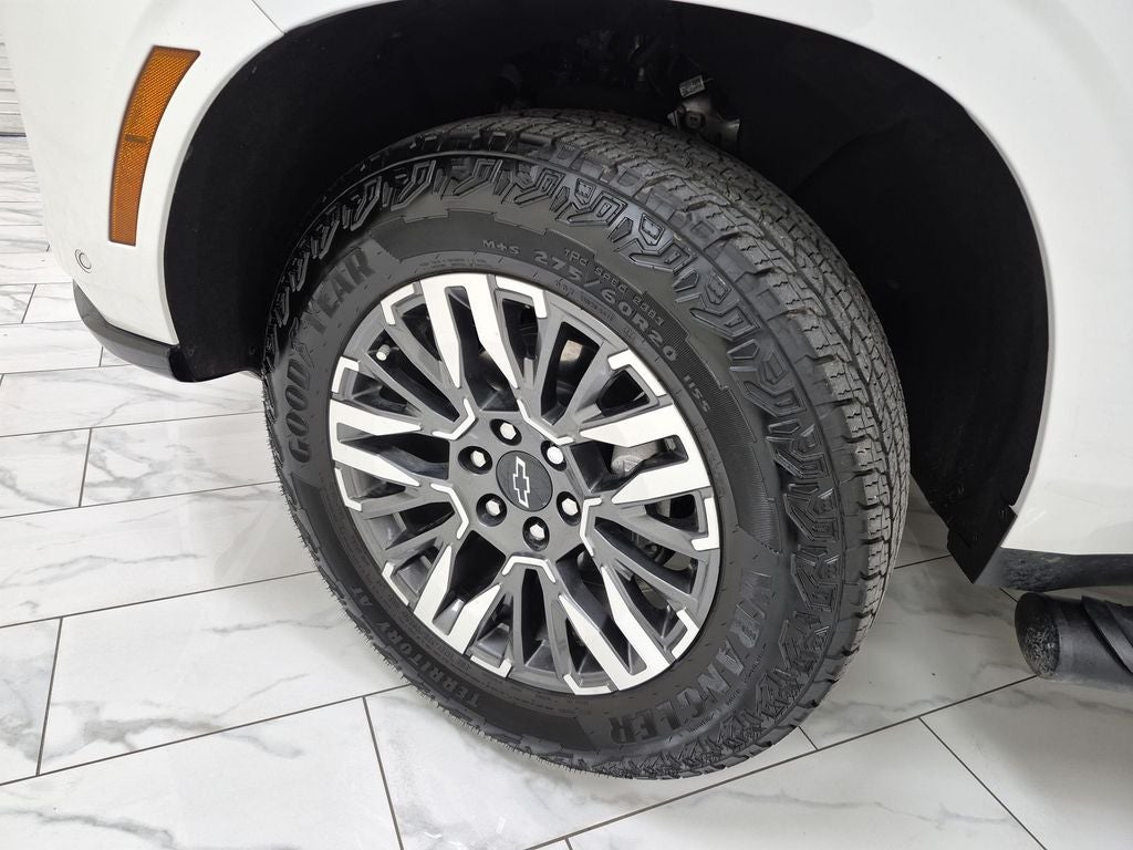 2025 Chevrolet Suburban Z71