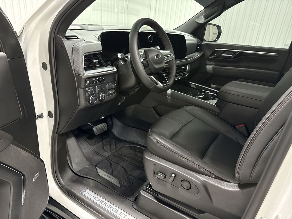 2025 Chevrolet Tahoe 4WD RST