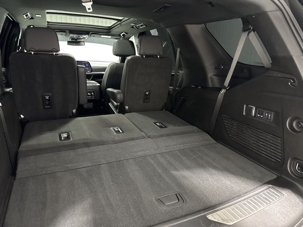 2025 Chevrolet Tahoe 4WD RST