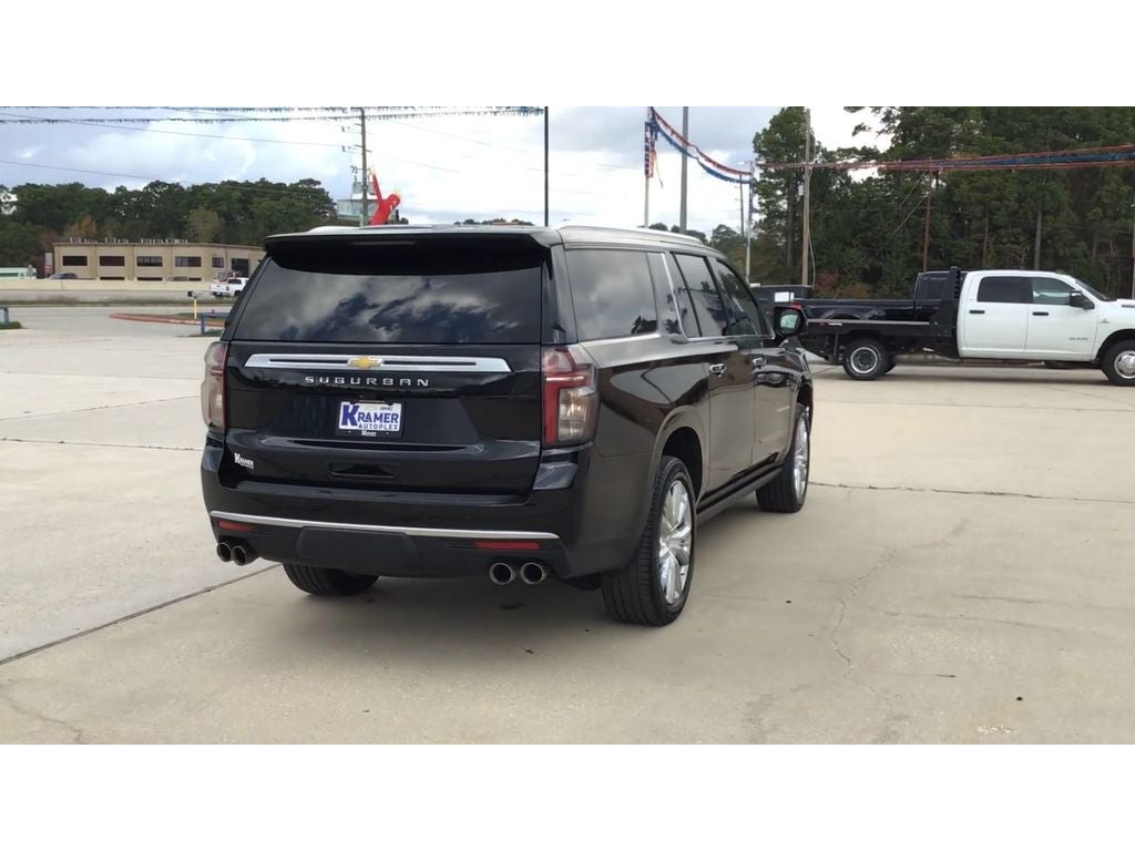 2022 Chevrolet Suburban 4WD High Country
