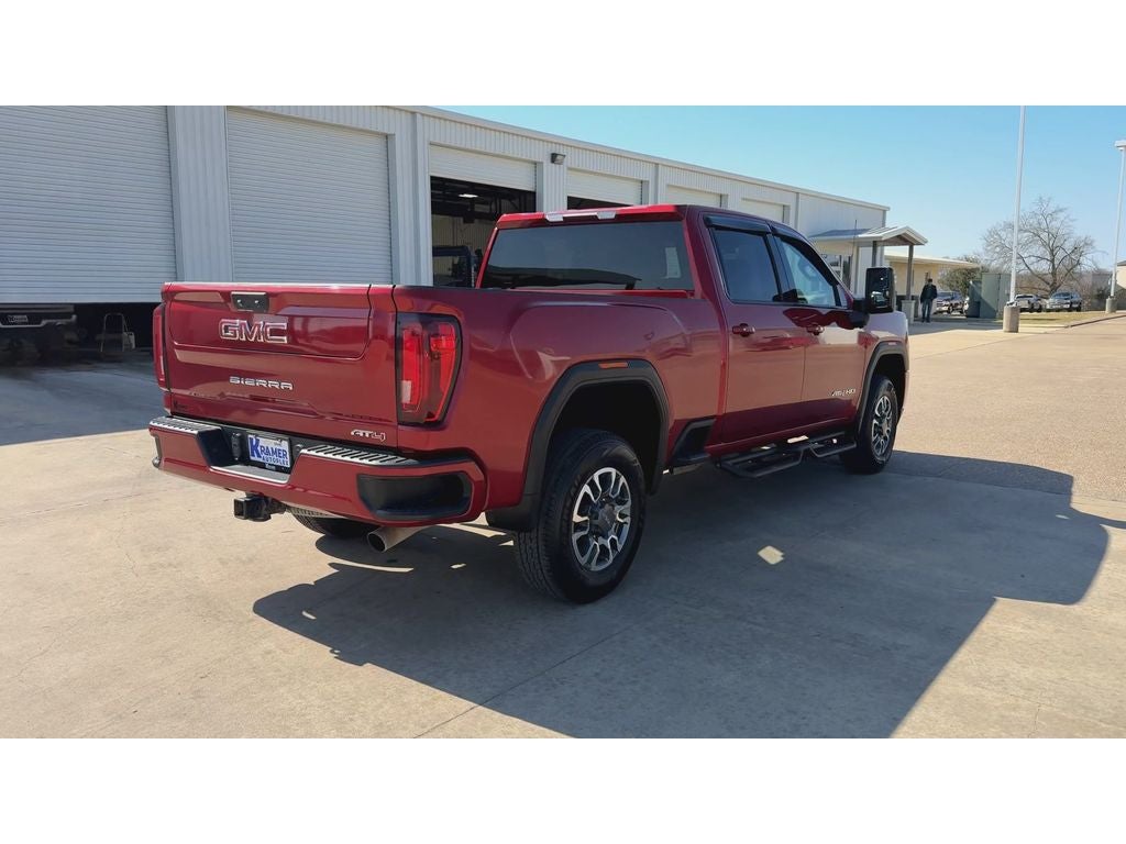 2022 GMC Sierra 2500HD 4WD Crew Cab Standard Bed AT4