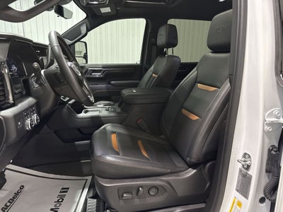 2024 GMC Sierra 2500HD 4WD Crew Cab Standard Bed AT4