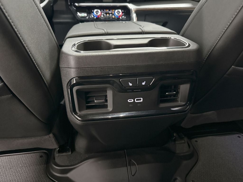 2024 GMC Sierra 2500HD 4WD Crew Cab Standard Bed AT4