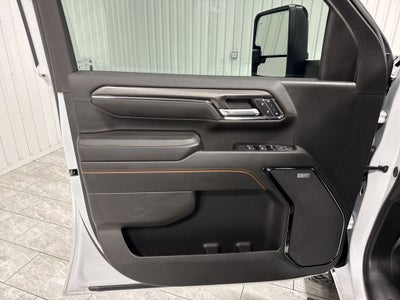 2024 GMC Sierra 2500HD 4WD Crew Cab Standard Bed AT4