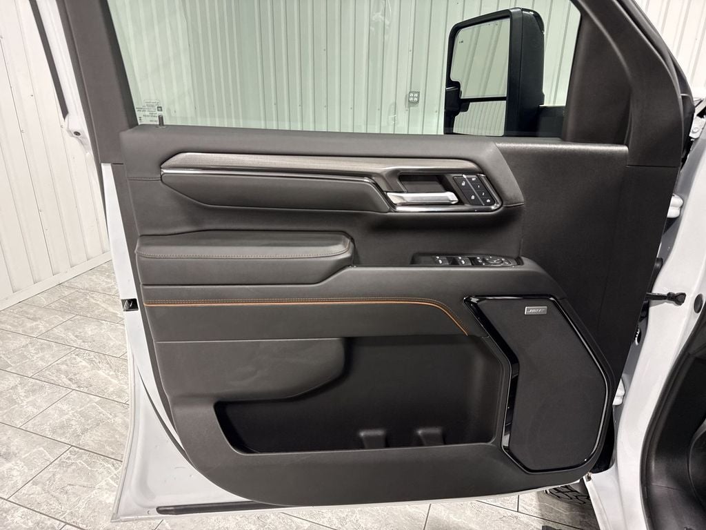 2024 GMC Sierra 2500HD 4WD Crew Cab Standard Bed AT4