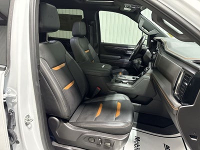 2024 GMC Sierra 2500HD 4WD Crew Cab Standard Bed AT4