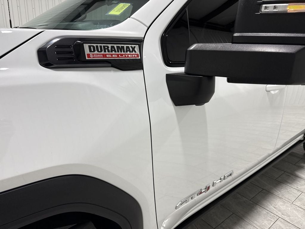 2024 GMC Sierra 2500HD 4WD Crew Cab Standard Bed AT4