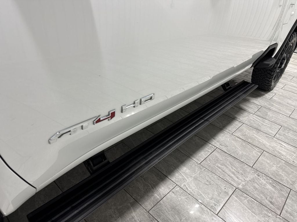 2024 GMC Sierra 2500HD 4WD Crew Cab Standard Bed AT4