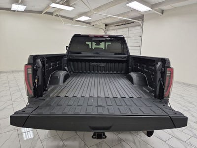 2024 GMC Sierra 2500HD 4WD Crew Cab Standard Bed AT4