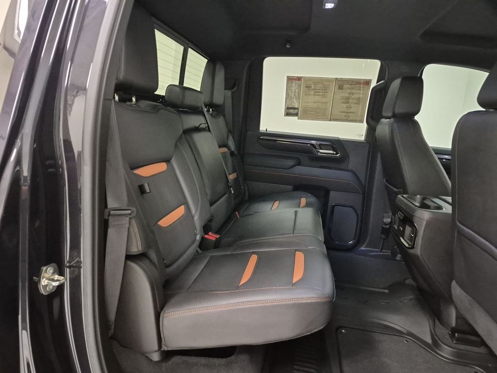 2024 GMC Sierra 2500HD 4WD Crew Cab Standard Bed AT4