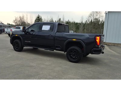 2024 GMC Sierra 2500HD 4WD Crew Cab Standard Bed AT4