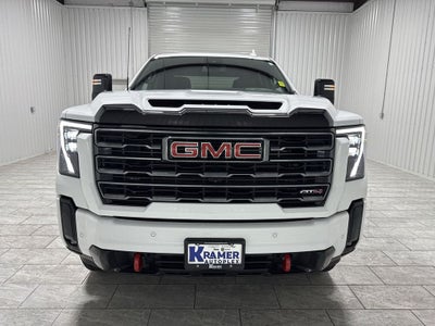 2025 GMC Sierra 2500HD 4WD Crew Cab Standard Bed AT4