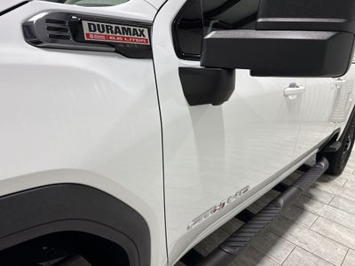 2025 GMC Sierra 2500HD 4WD Crew Cab Standard Bed AT4