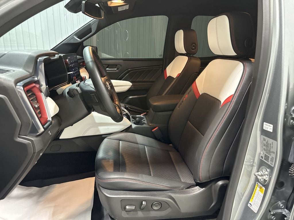 2024 GMC Canyon 4WD AT4X