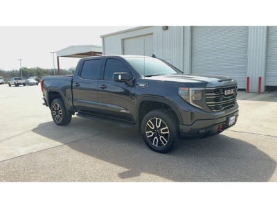 2023 GMC Sierra 1500 4WD Crew Cab Short Box AT4