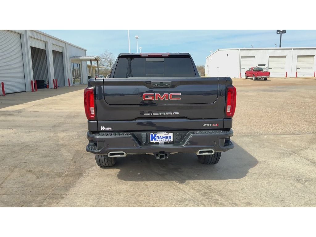 2023 GMC Sierra 1500 4WD Crew Cab Short Box AT4