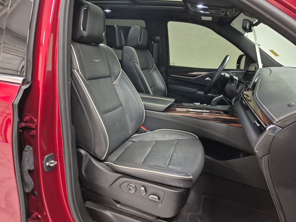 2023 Cadillac Escalade 2WD Premium Luxury