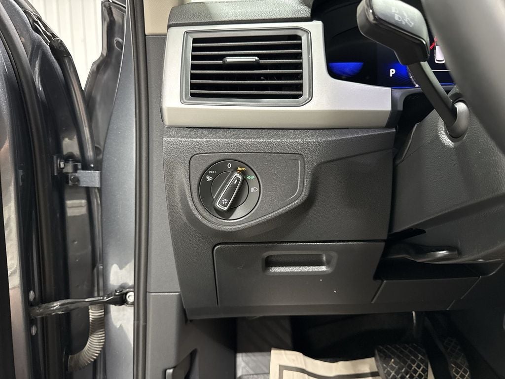 2023 Volkswagen Atlas 2.0T SE