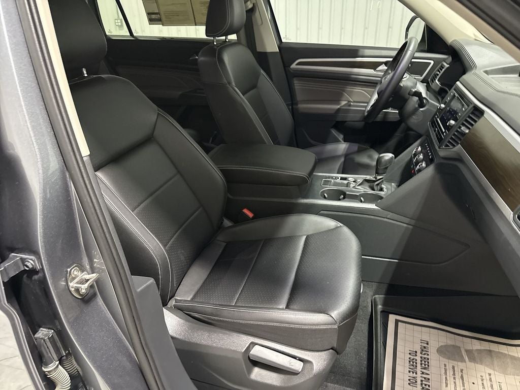 2023 Volkswagen Atlas 2.0T SE