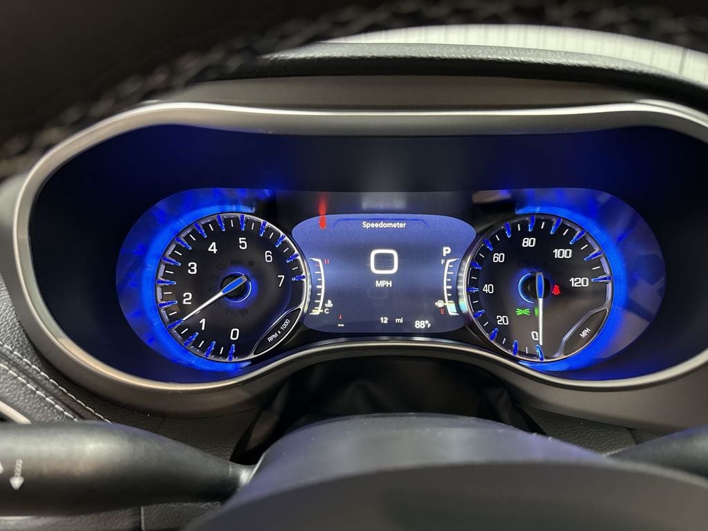 2027 Chrysler Pacifica PACIFICA SELECT